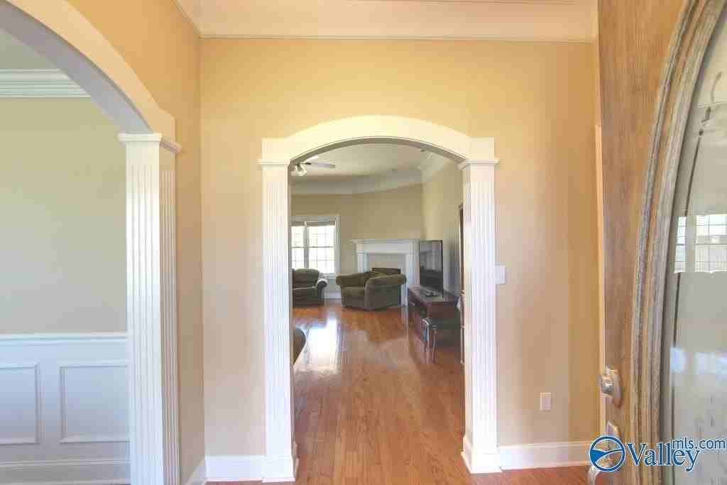 16874 Raspberry Ln - Photo 6 of 38