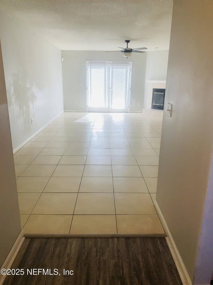 7630 Leafy Forest Way - Photo 4 of 27