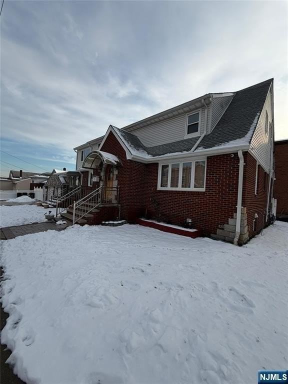 75 Park Ave Fl 2 - Photo 2 of 14