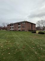 featured image of 425 Abbott Farm Ln