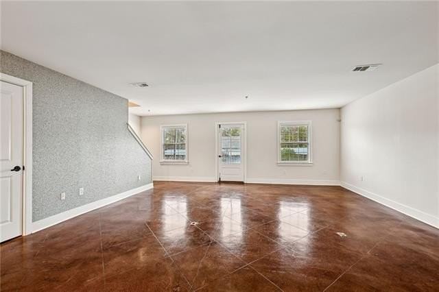 635 Lafitte St #4 - Photo 2 of 24