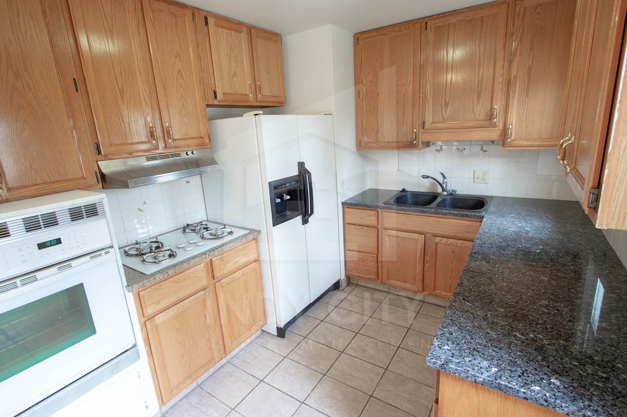 4137 Arcadia St #1 - Photo 4 of 13