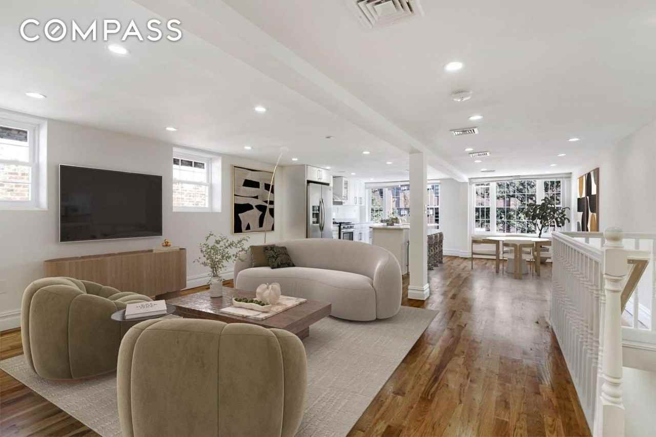 552 Pennsylvania Ave #2 - Photo 3 of 10