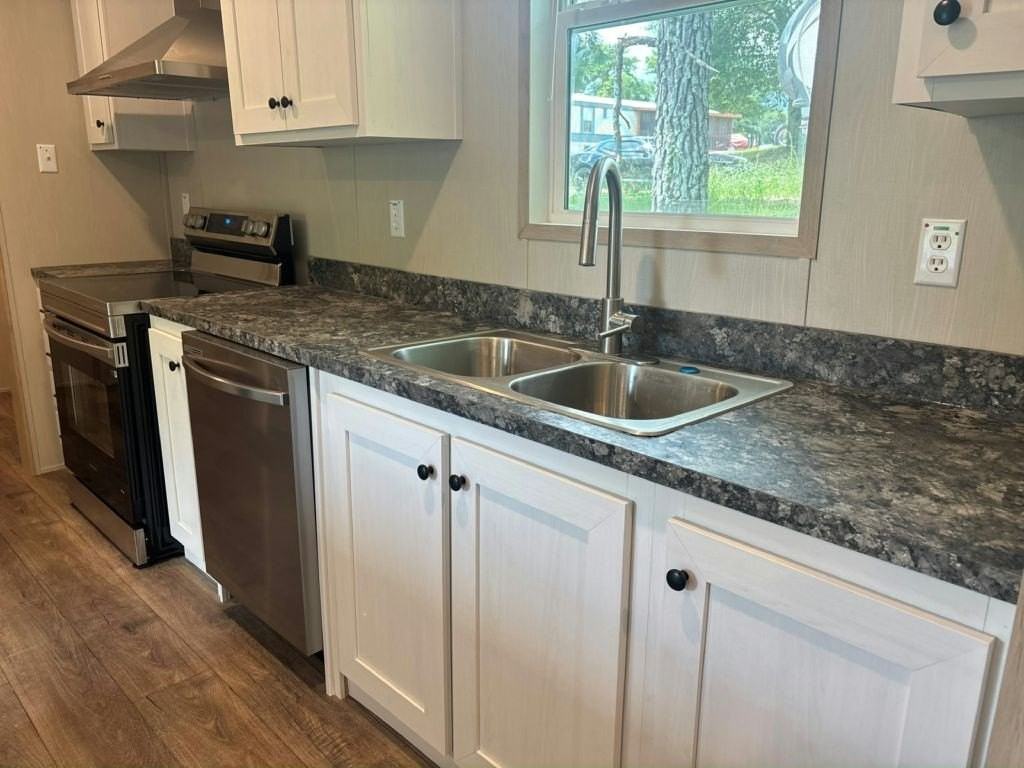 400 Carson Rd N #76 - Photo 4 of 12