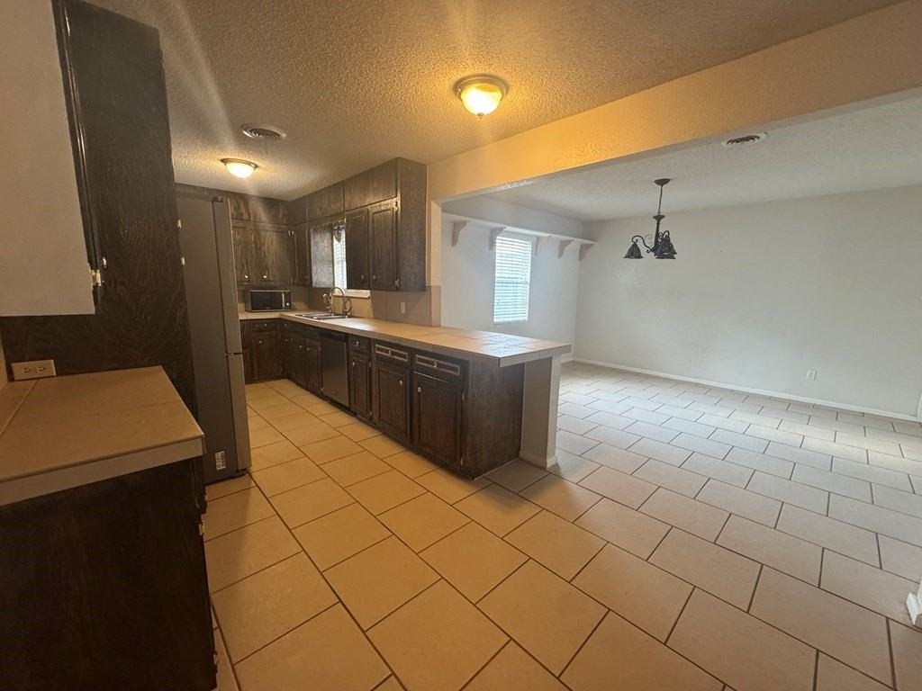 3328 Camarie Ave - Photo 6 of 13