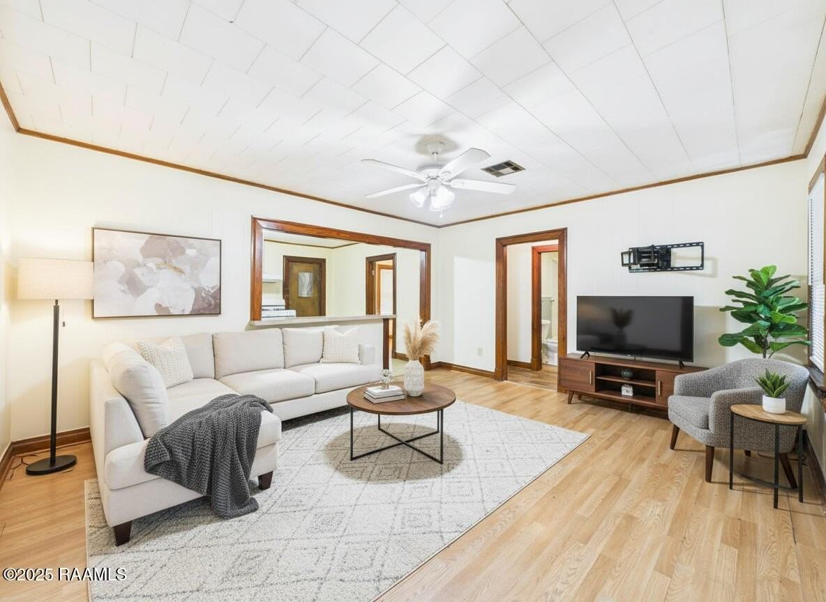 136 Tissington Street - Photo 5 of 17