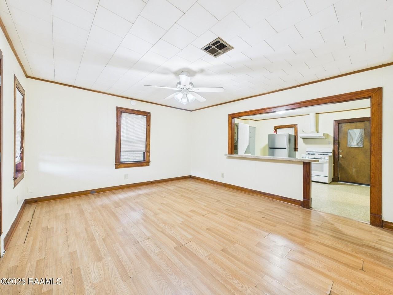 136 Tissington Street - Photo 7 of 17