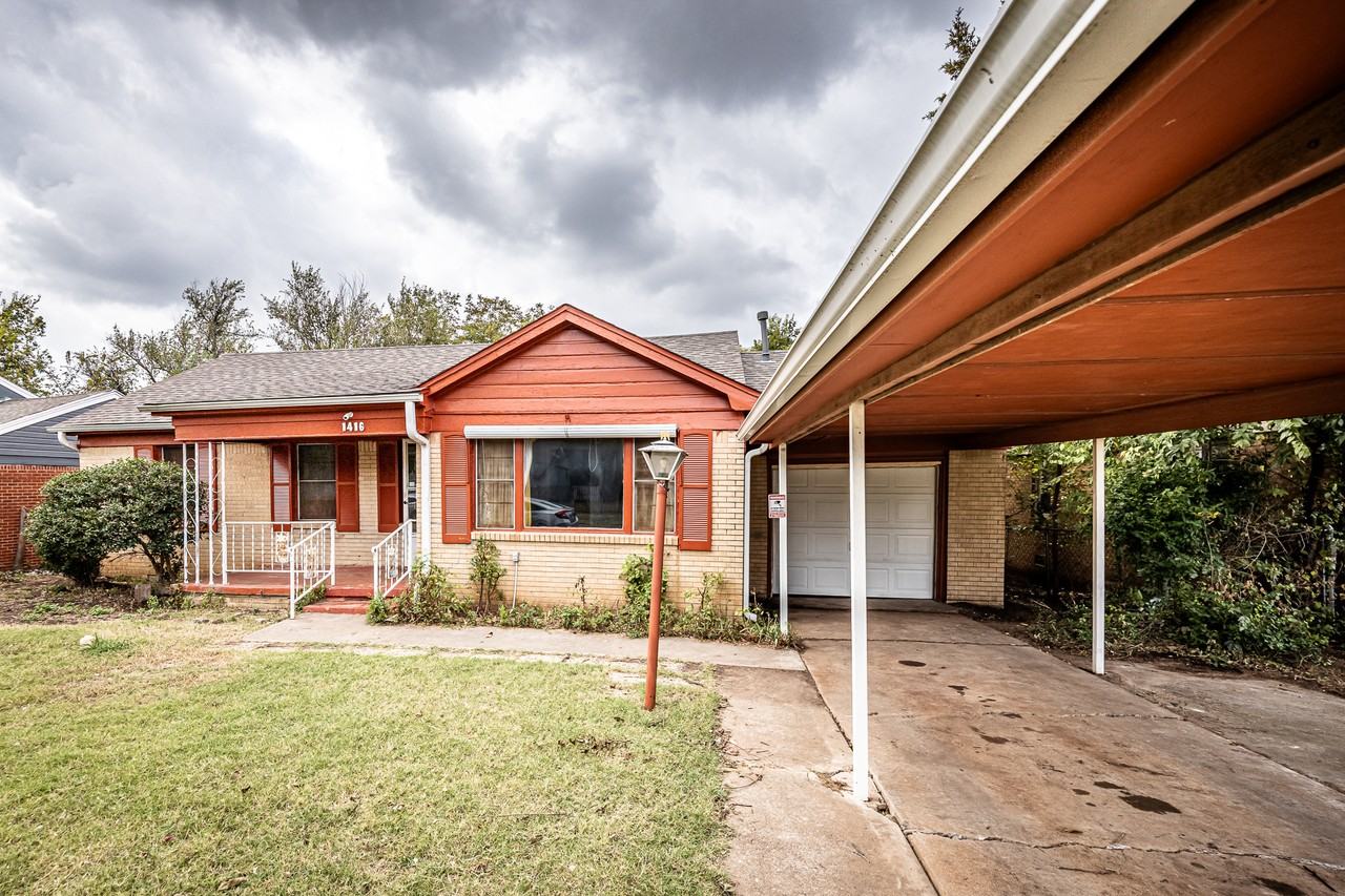 1416 Nw 23rd St #1 - Photo 3 of 23