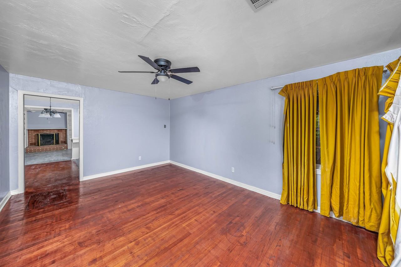 1416 Nw 23rd St #1 - Photo 5 of 23