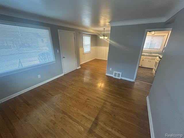 15545 Oconnor Ave - Photo 6 of 20