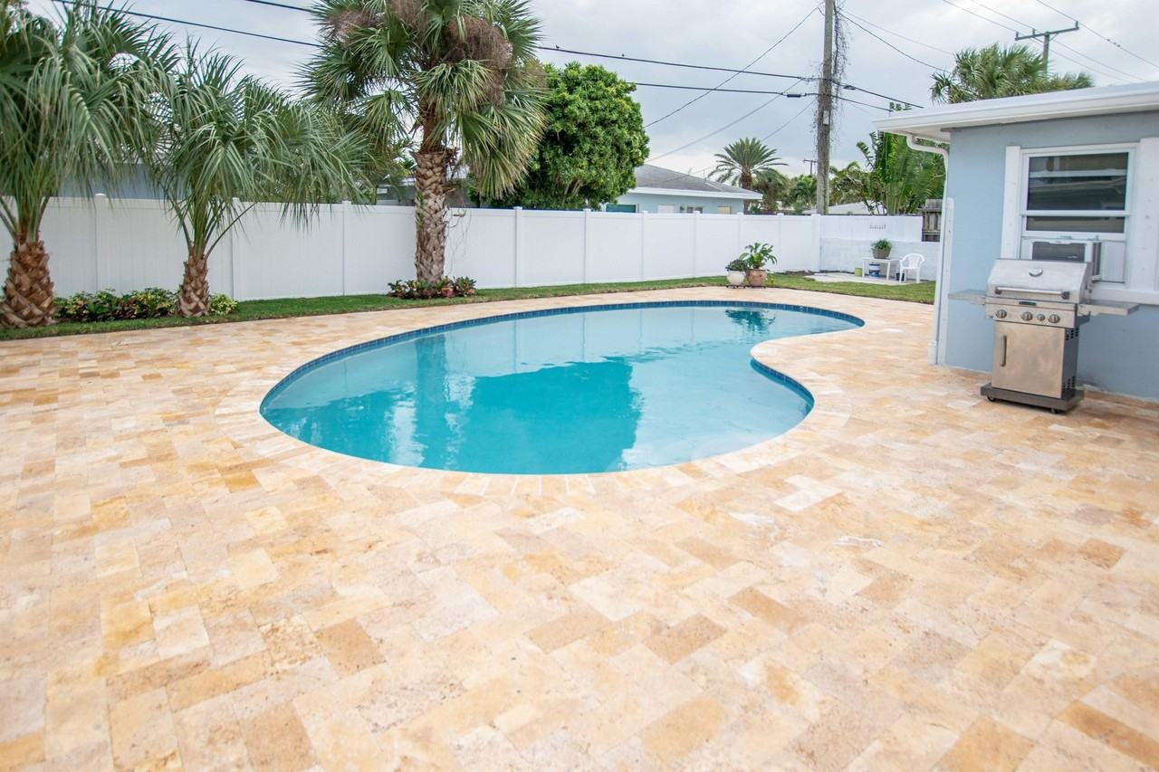 1165 Cabana Rd #6 - Photo 7 of 12