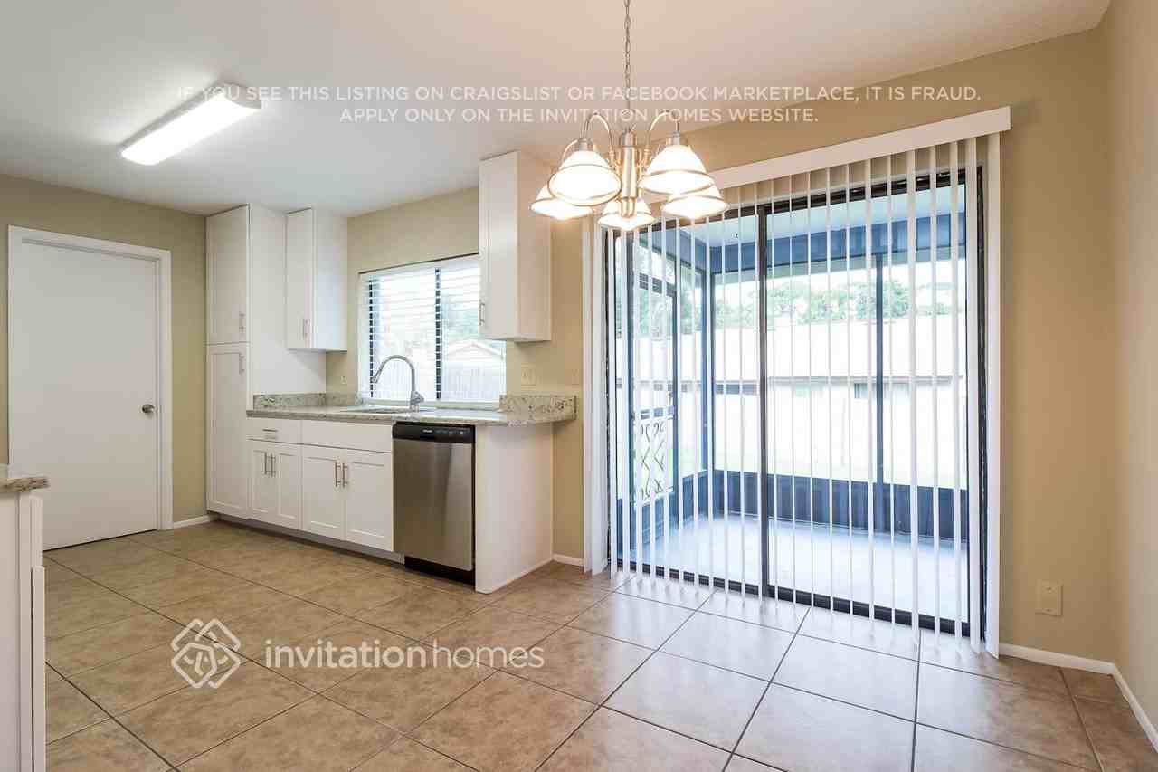 109 Morning Glory Dr - Photo 7 of 20