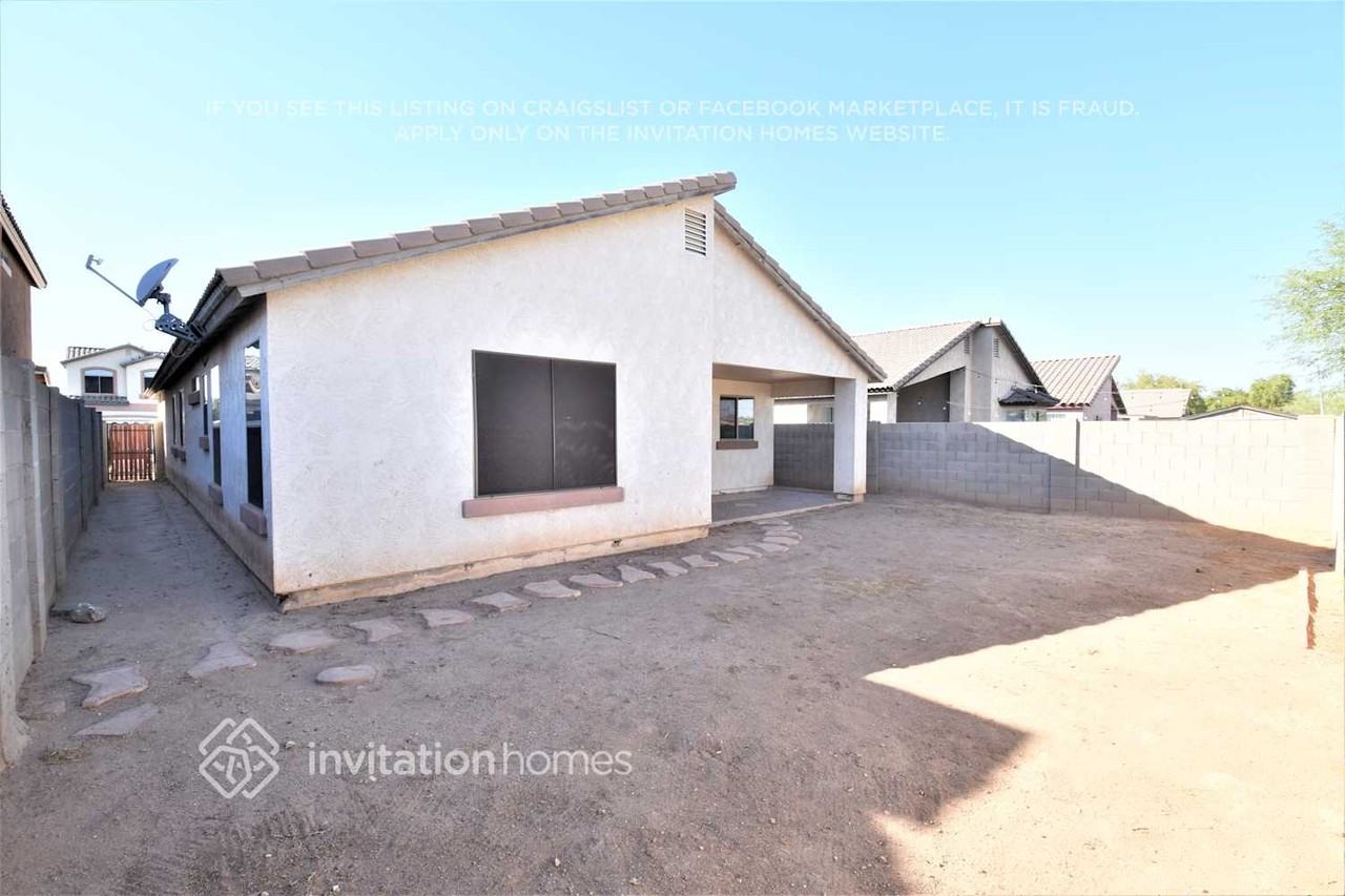 5621 S 11th Pl - Photo 7 of 8