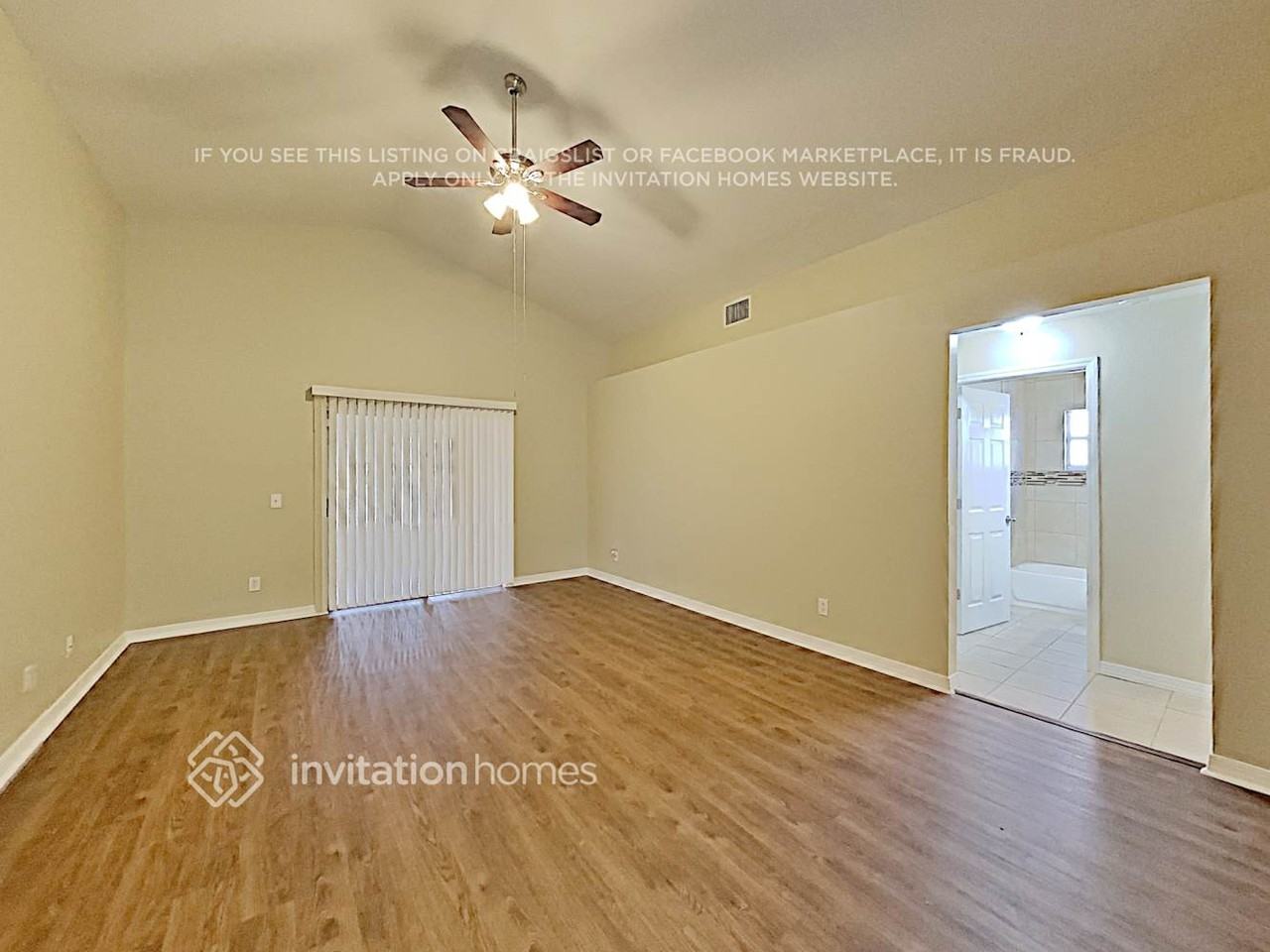 11323 Jim Ct - Photo 3 of 18