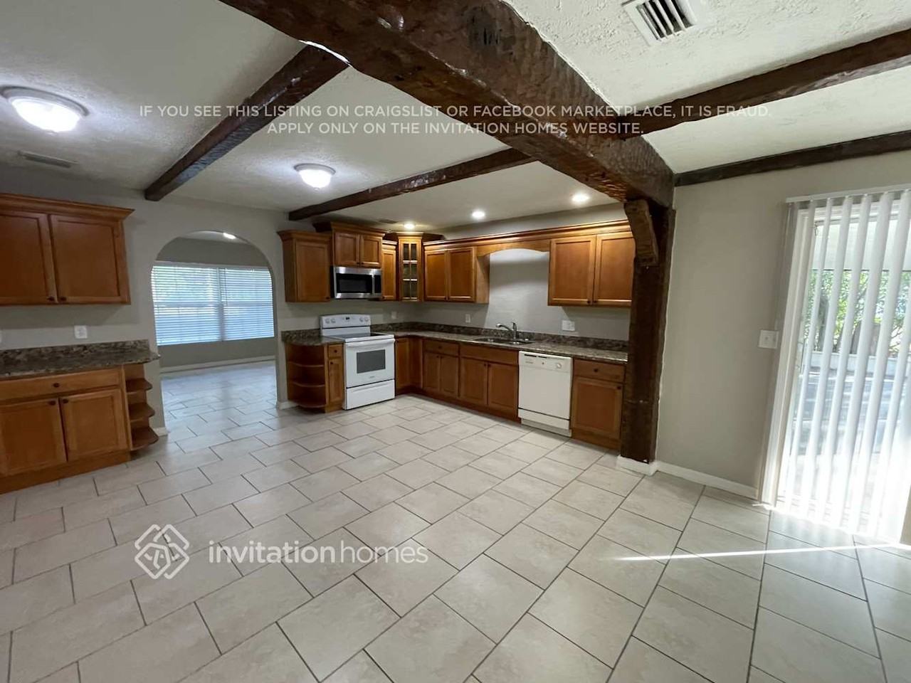 124 W Wildwood St - Photo 7 of 25