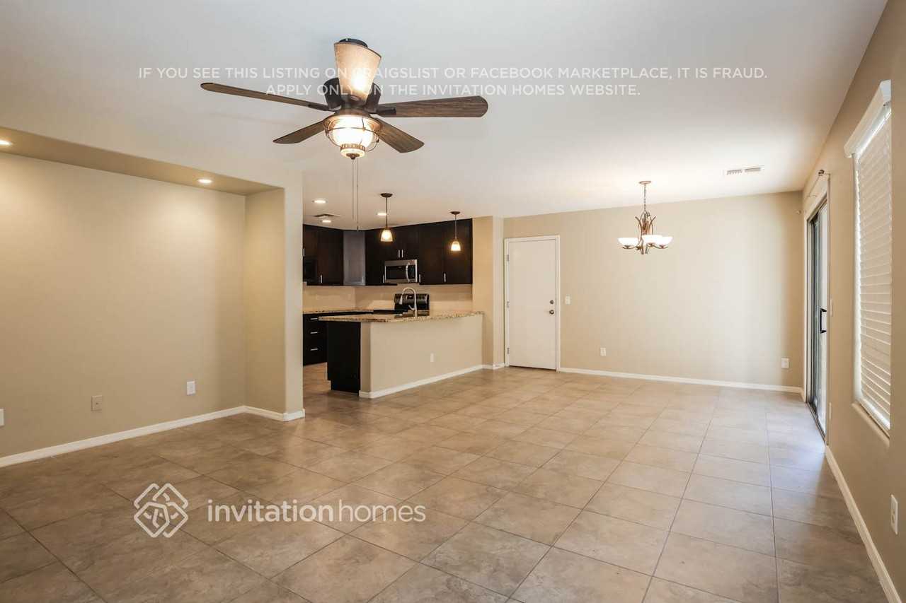 5816 E Harmony Ave - Photo 6 of 17