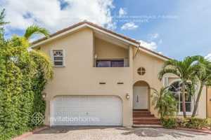 featured image of 6789 Sw 104th Ct