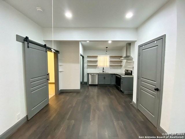 828 Dakota St - Photo 2 of 25