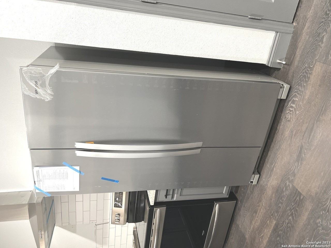 828 Dakota St - Photo 6 of 25