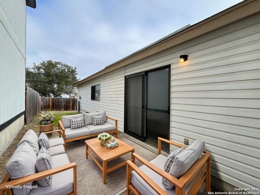 6847 Canary Meadow Dr - Photo 5 of 41