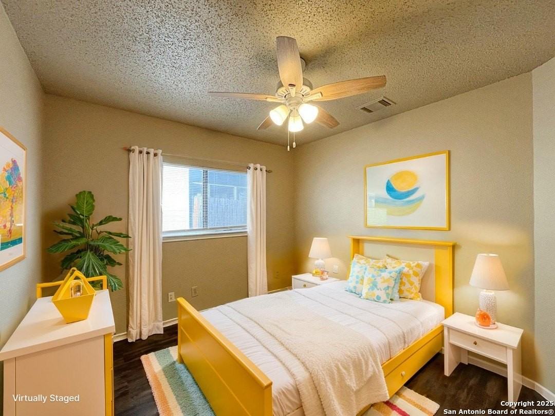 6847 Canary Meadow Dr - Photo 7 of 41