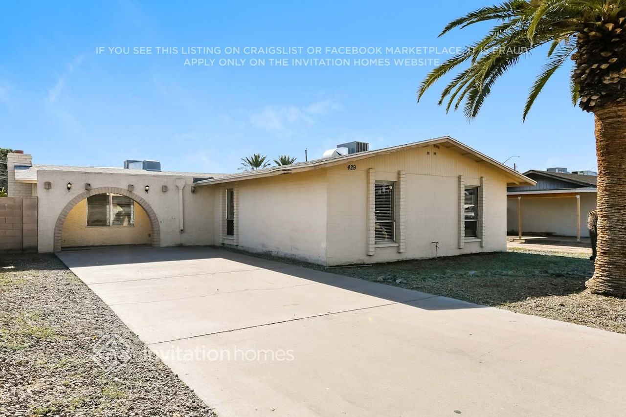 429 E 10th Dr - Photo 3 of 17