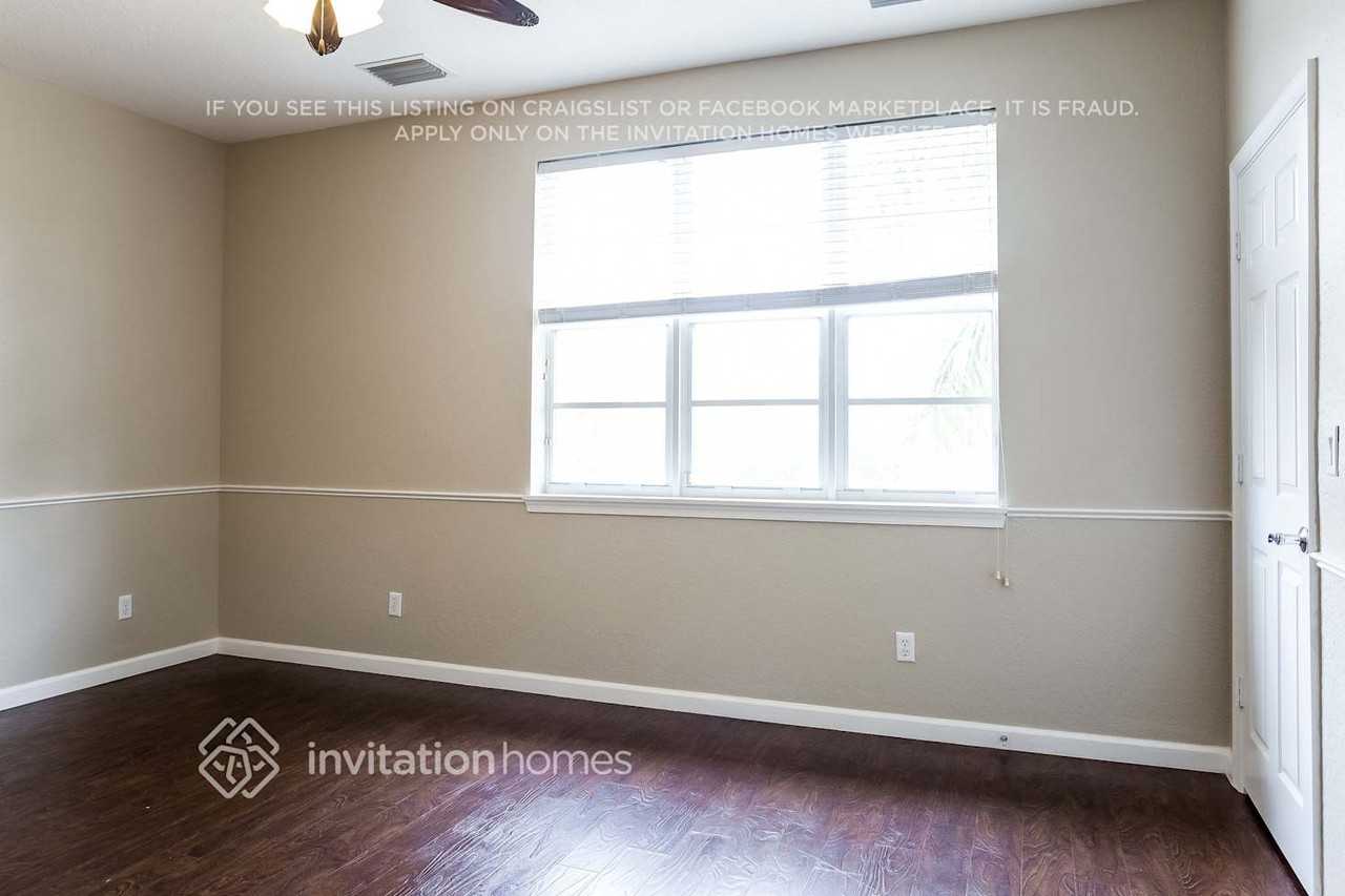 156 Greenwich Cir - Photo 7 of 14