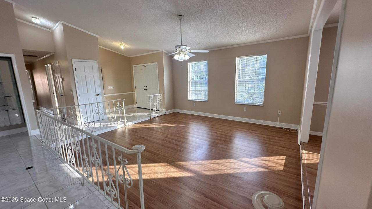 301 Nesbitt St Ne - Photo 7 of 50