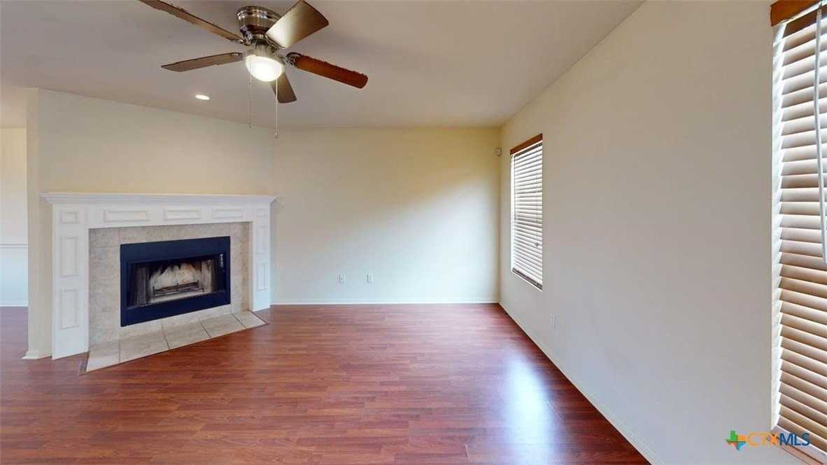 5505 Orts Dr - Photo 3 of 19