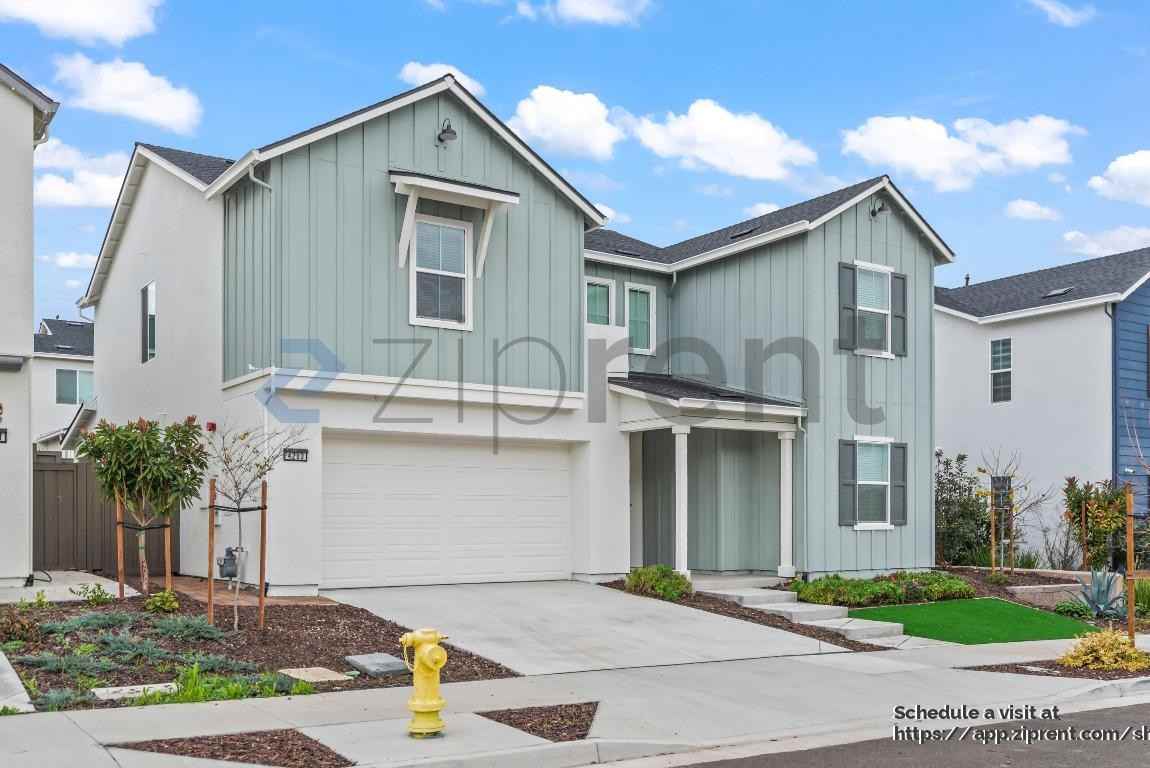 4203 Randa Way - Photo 2 of 39