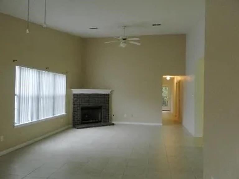 7323 Hollis St - Photo 3 of 16