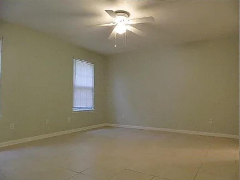 7323 Hollis St - Photo 6 of 16