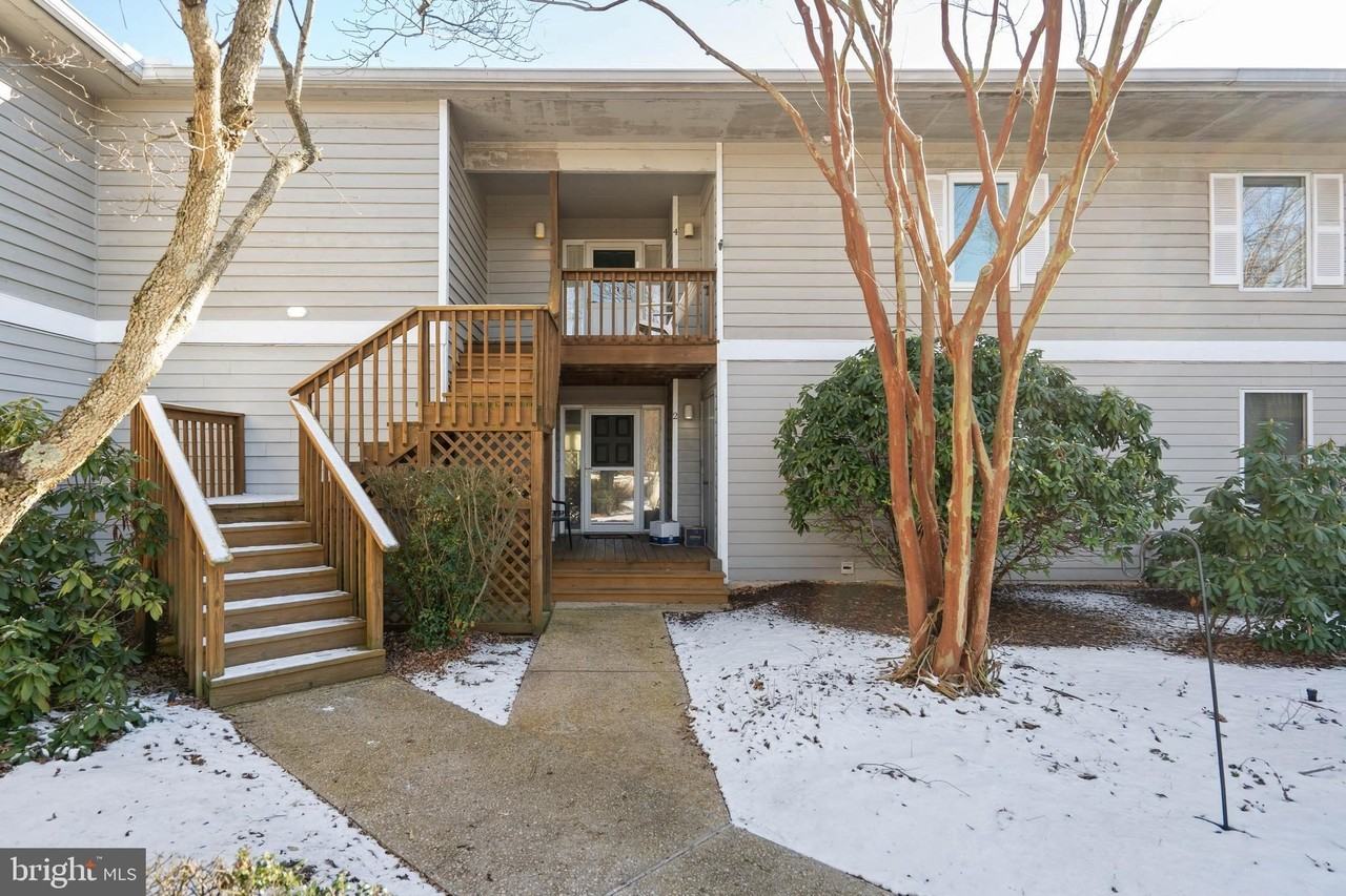 18530 Drayton Hall Rd Unit 4 #4 - Photo 2 of 34