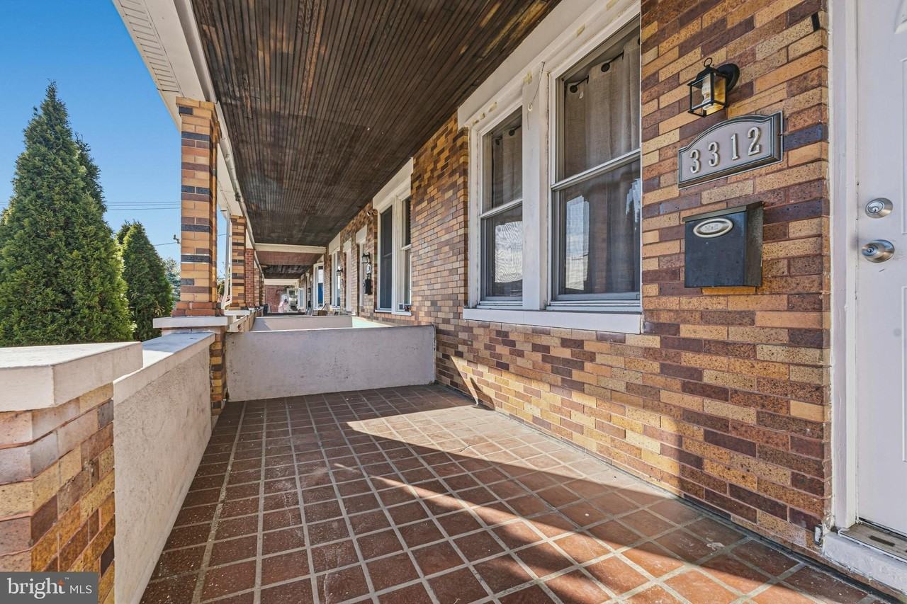 3312 Parklawn Ave - Photo 3 of 28