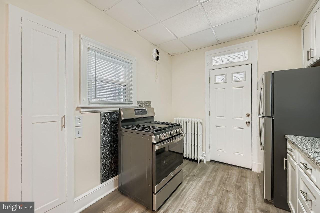 3220 Sequoia Ave - Photo 4 of 28