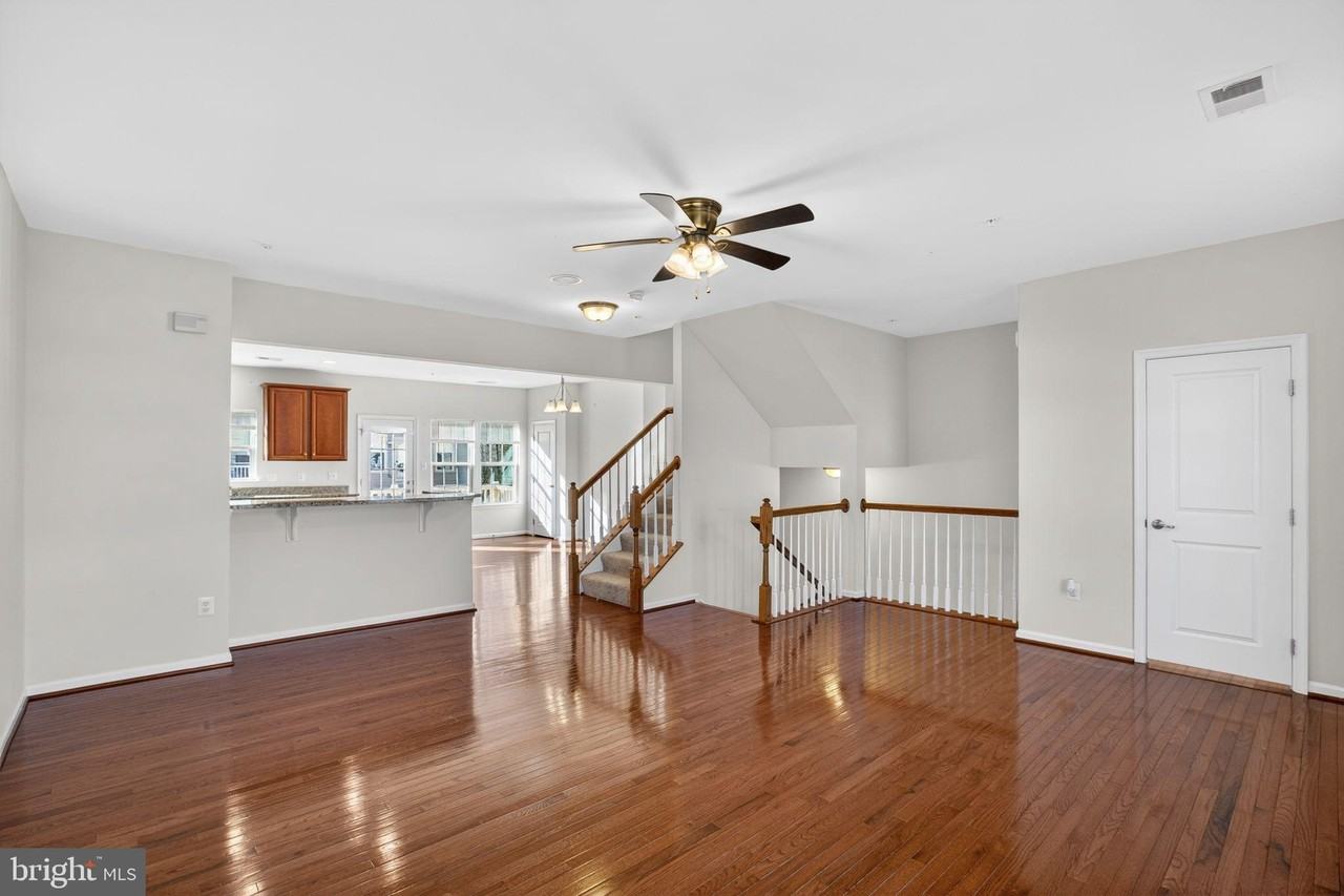 10937 Saint Patricks Park Aly - Photo 3 of 31