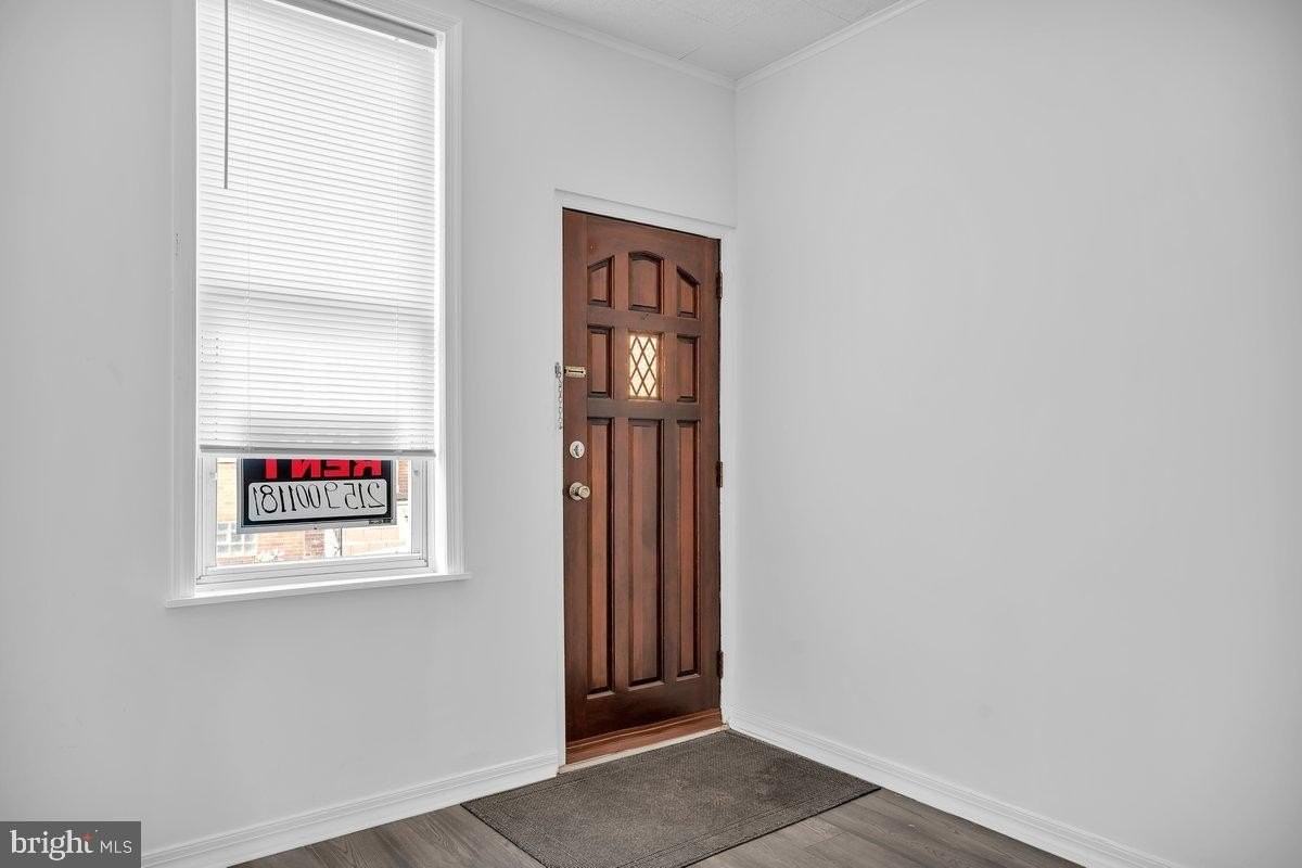 3227 Chatham St - Photo 5 of 31