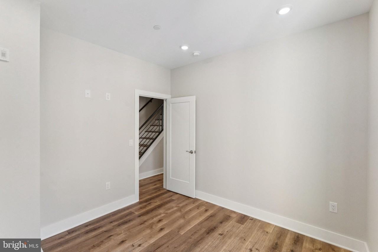 1436 Parrish St Unit D #D - Photo 6 of 22