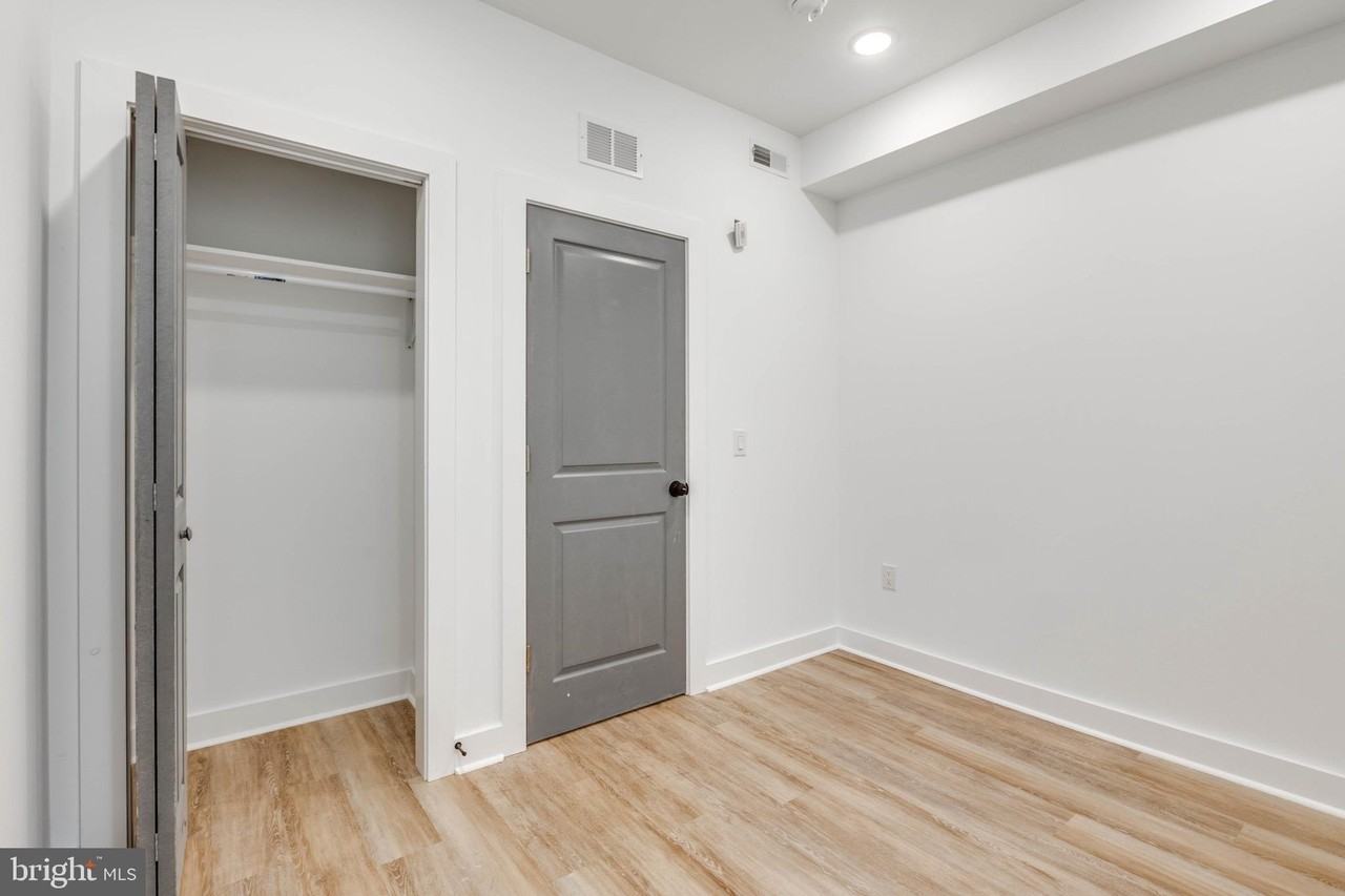 2348 N Park Ave Unit B #B - Photo 4 of 10