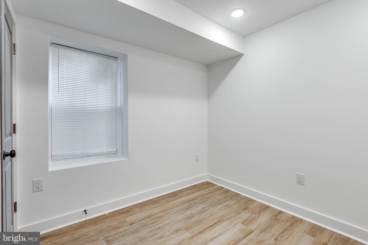 2348 N Park Ave Unit B #B - Photo 5 of 10