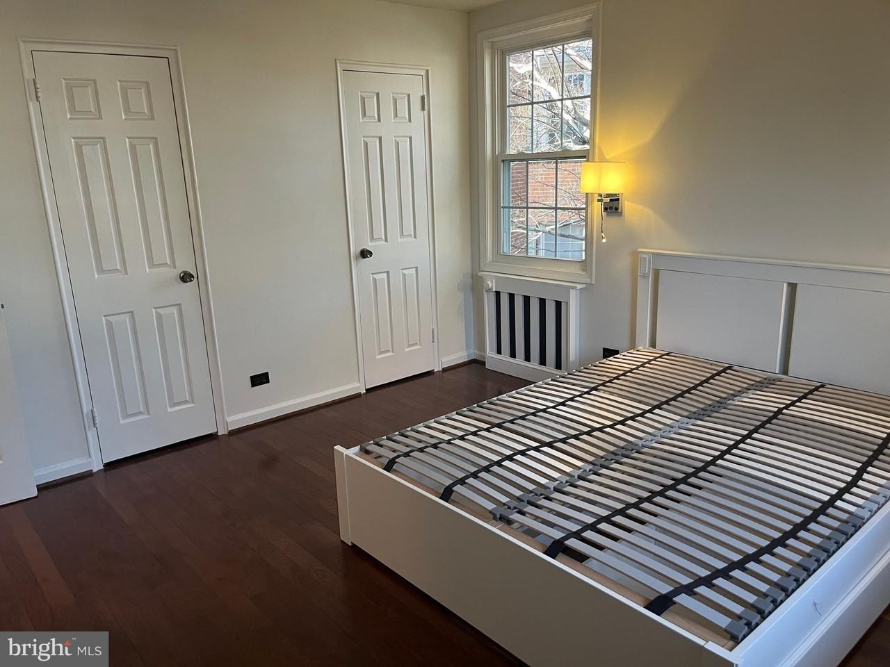 224 N George Mason Dr Apt 4 #4 - Photo 4 of 9