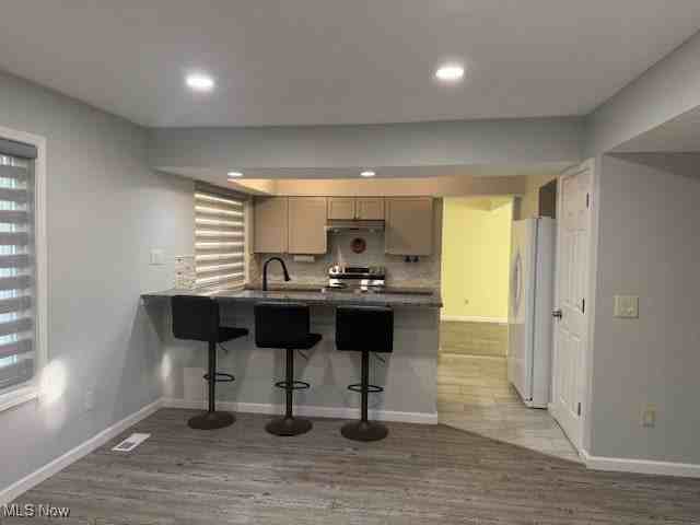 8297 Quail Point Ln - Photo 4 of 20