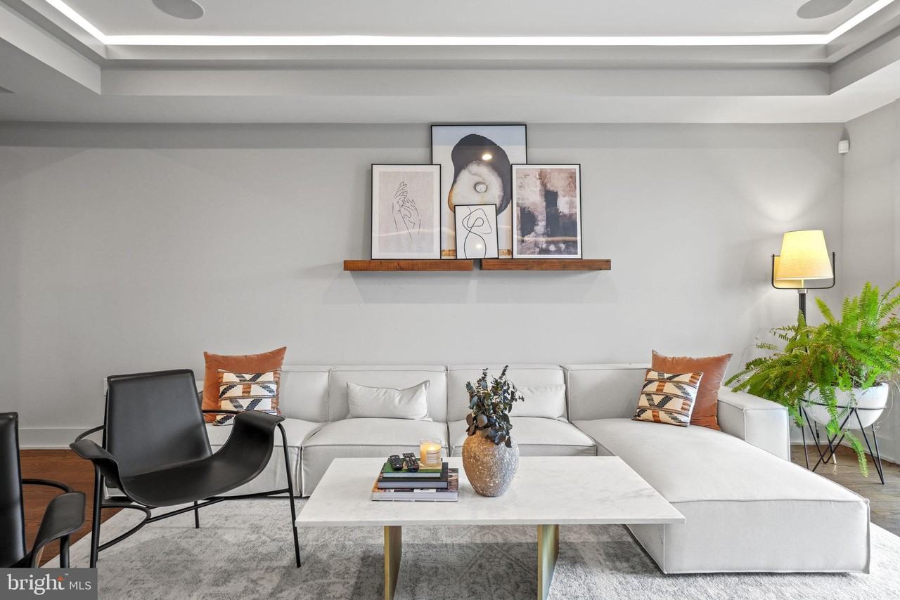 1201 Kenyon St Nw ##5 - Photo 6 of 35