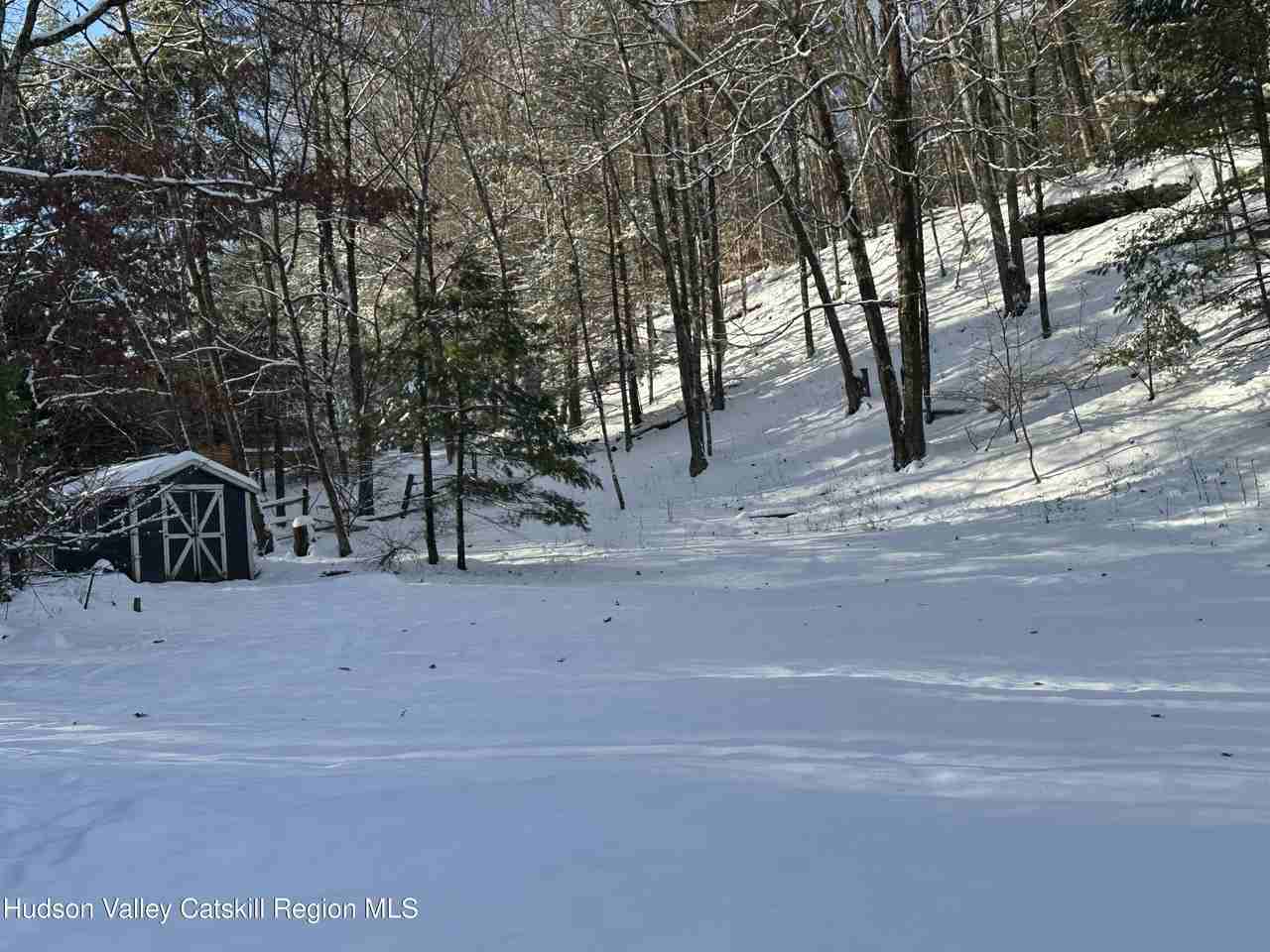 180 Yerry Hill Rd - Photo 6 of 35