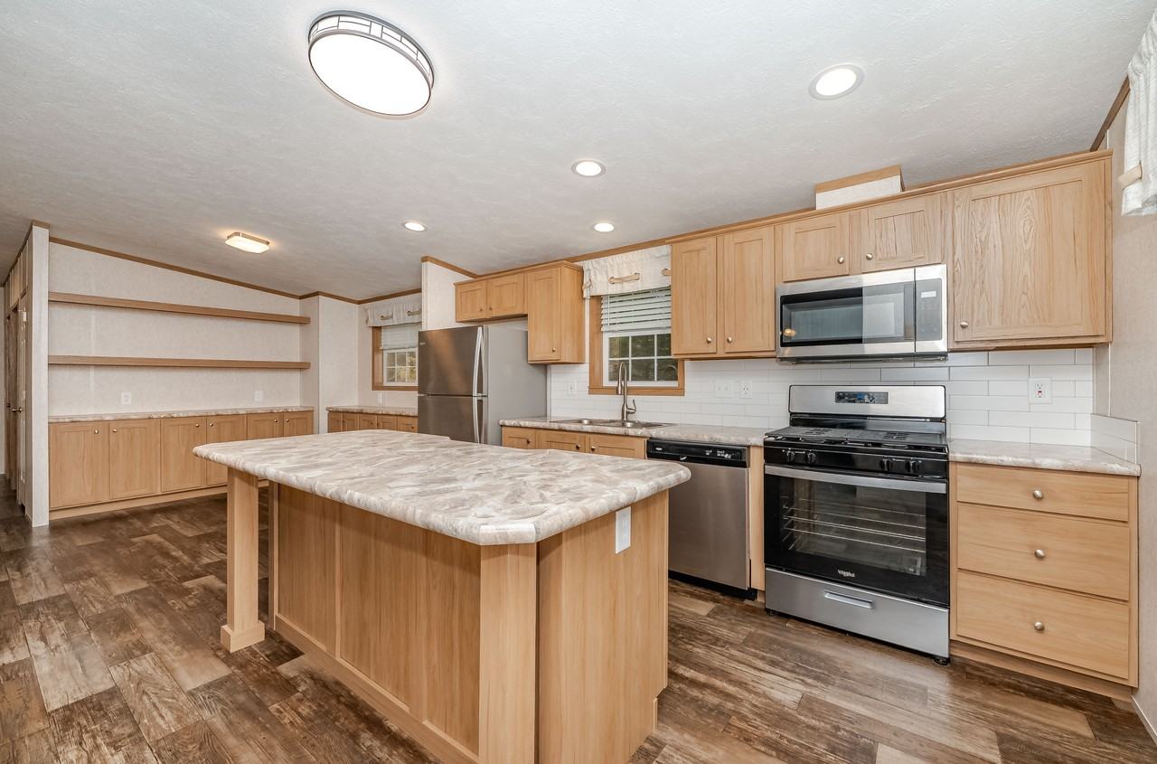 53 Sargents Ln - Photo 3 of 41