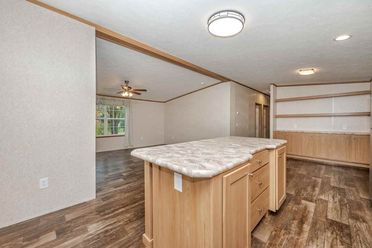 53 Sargents Ln - Photo 6 of 41