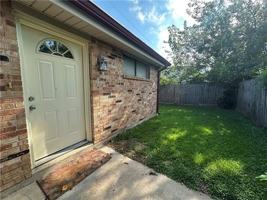 featured image of 2125 Edenborn Ave