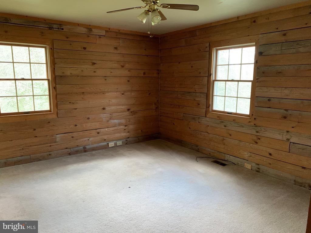 7 Glade Dr - Photo 7 of 18