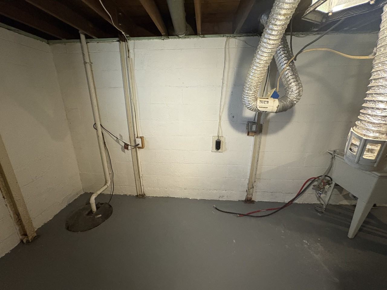 2324 West Gilbert Avenue - Photo 3 of 17