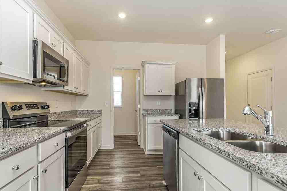215 Bedstone Way - Photo 6 of 17